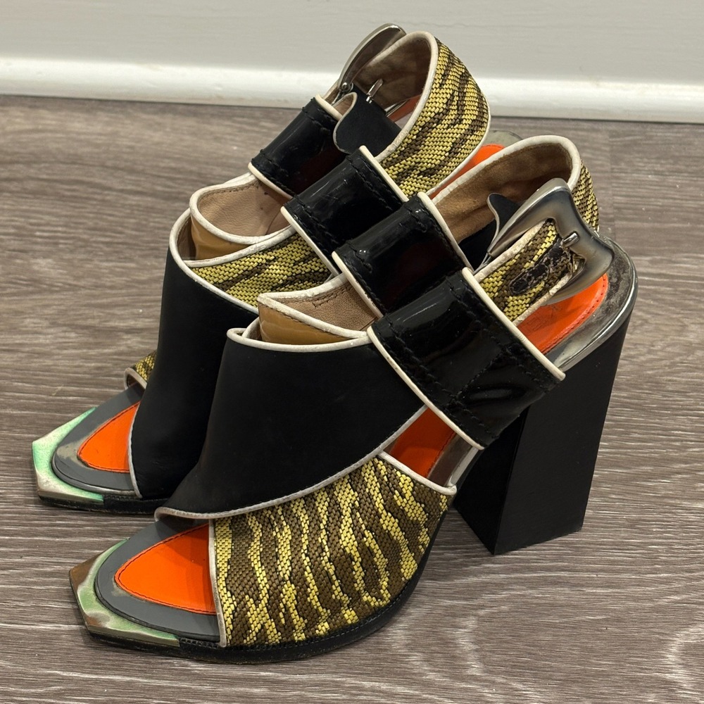 Kenzo Paris Block Heel Open Toe Sandals Black Yellow Animal Print Leather 6.5